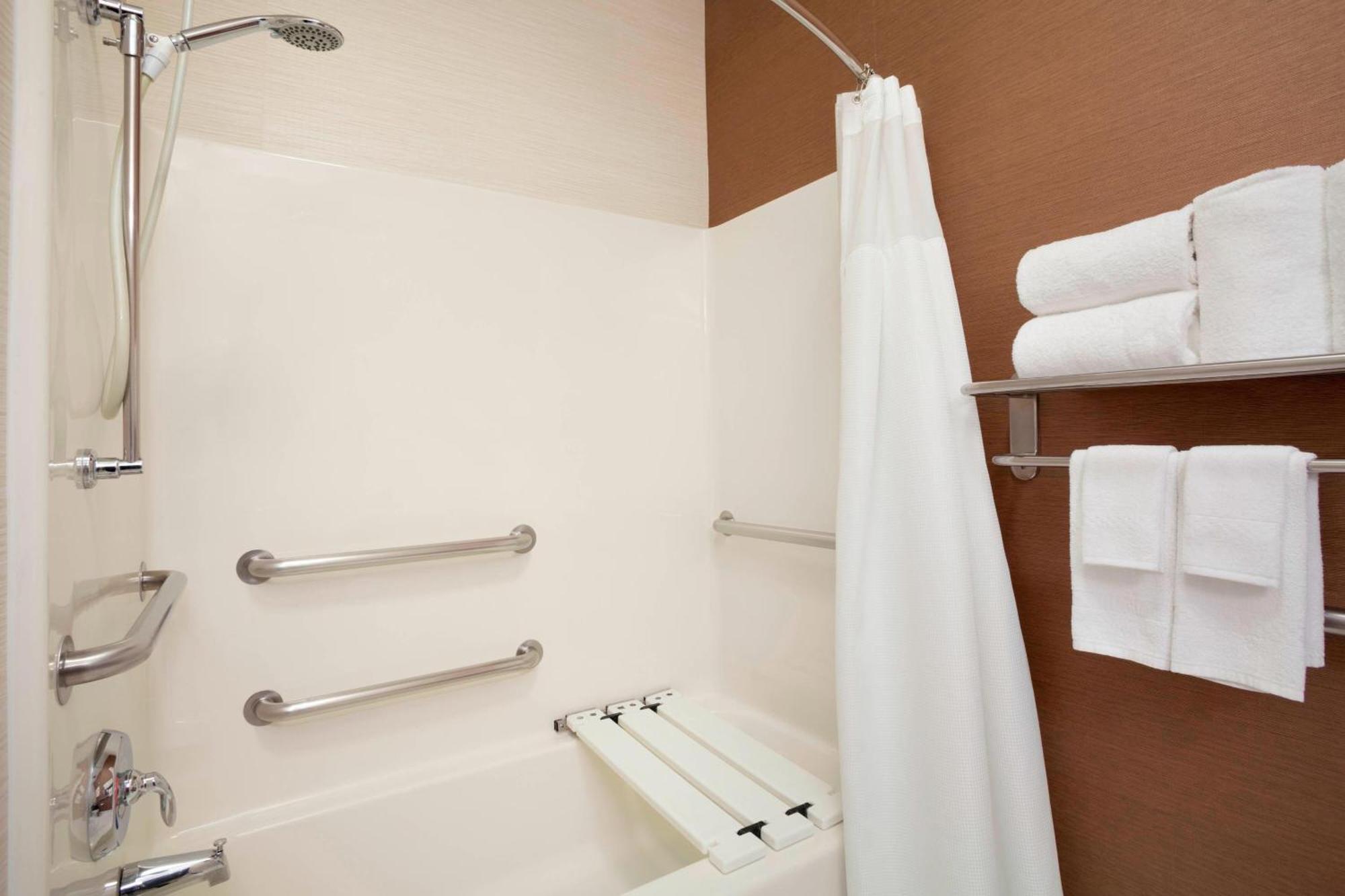 Fairfield Inn & Suites By Marriott Dallas Plano Exterior photo
