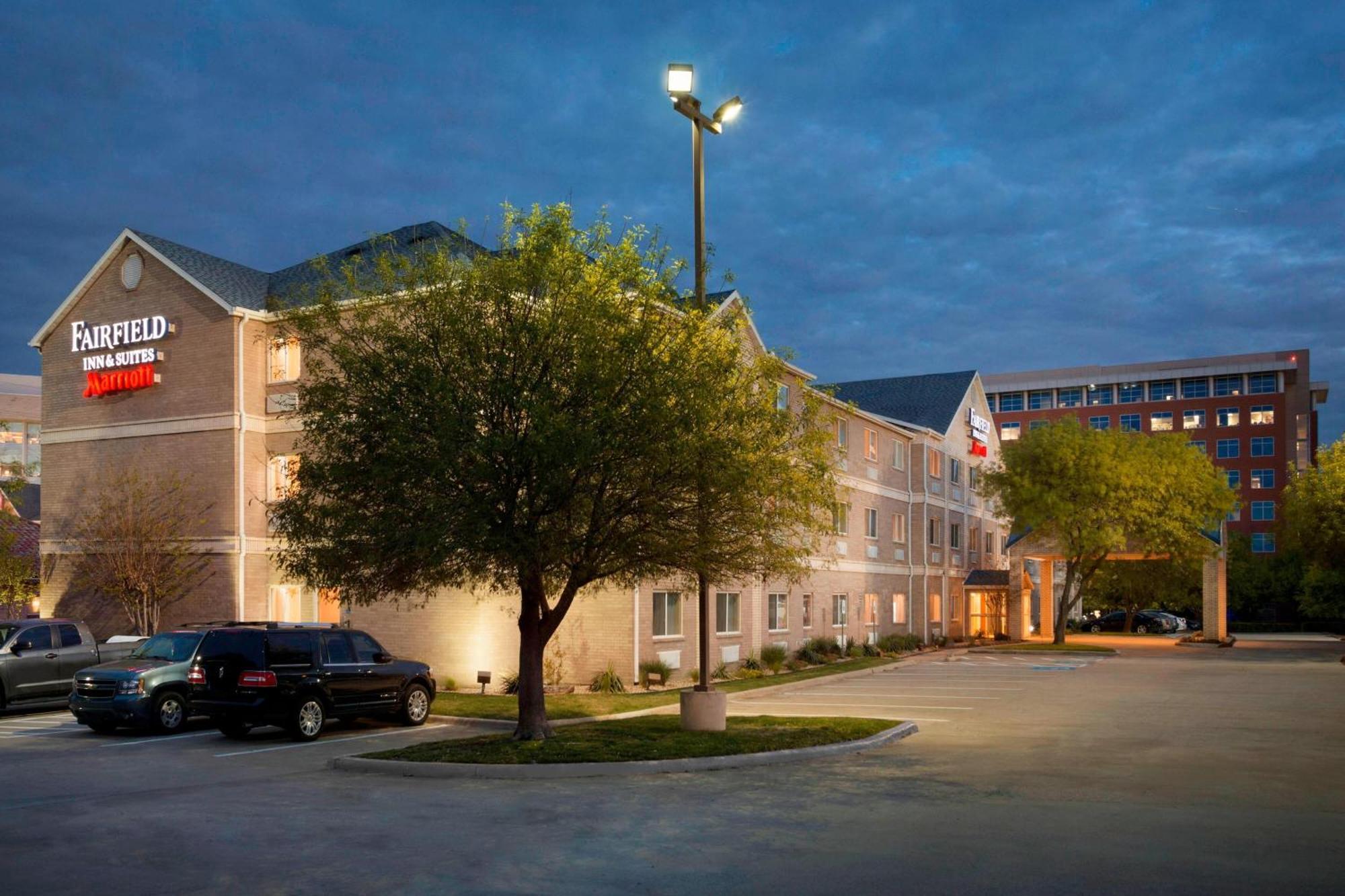 Fairfield Inn & Suites By Marriott Dallas Plano Exterior photo