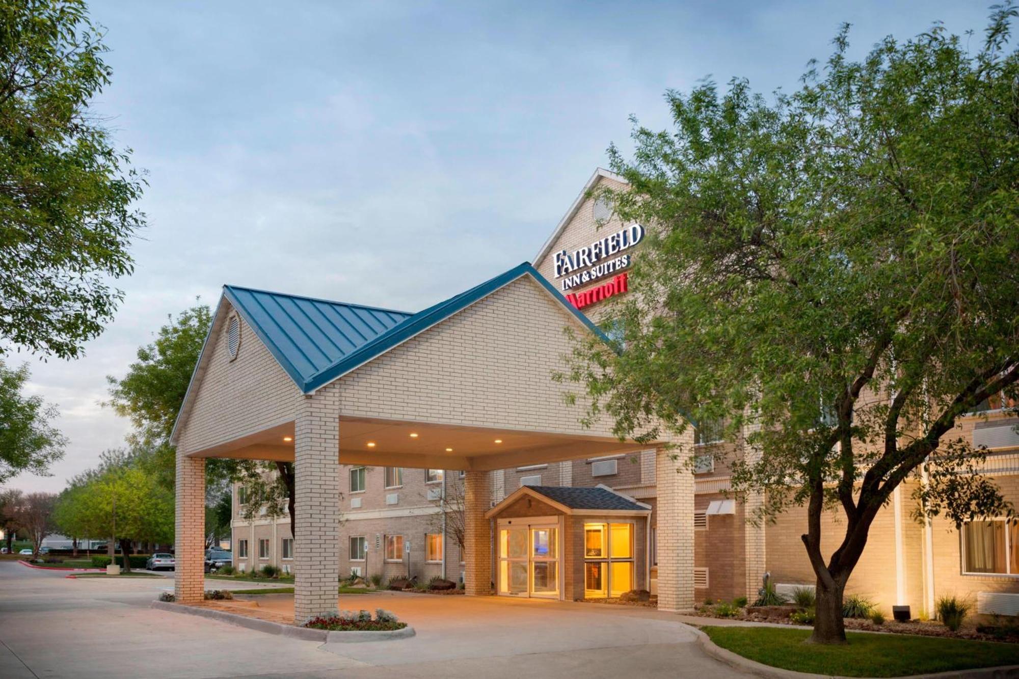 Fairfield Inn & Suites By Marriott Dallas Plano Exterior photo