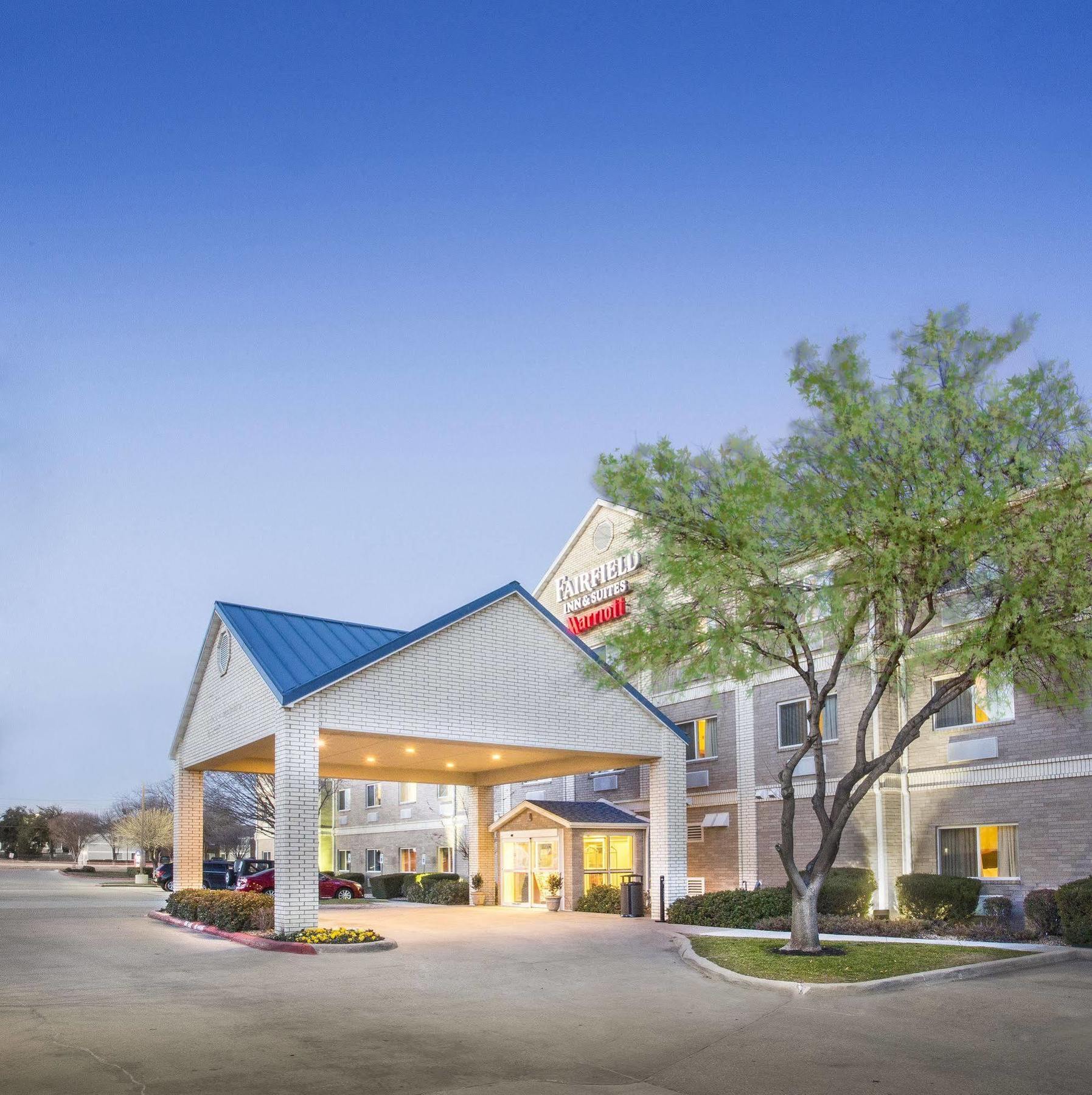 Fairfield Inn & Suites By Marriott Dallas Plano Exterior photo